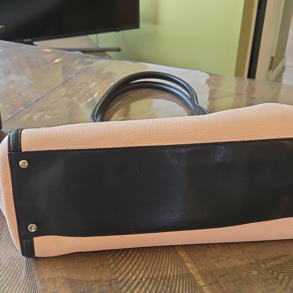 Kate Spade Bag - Picture 3 of 3